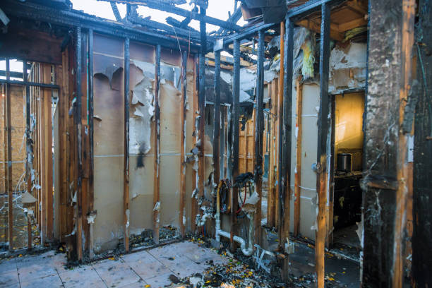 Professional Emergency Fire Cleanup technician working in Lakeview, CA